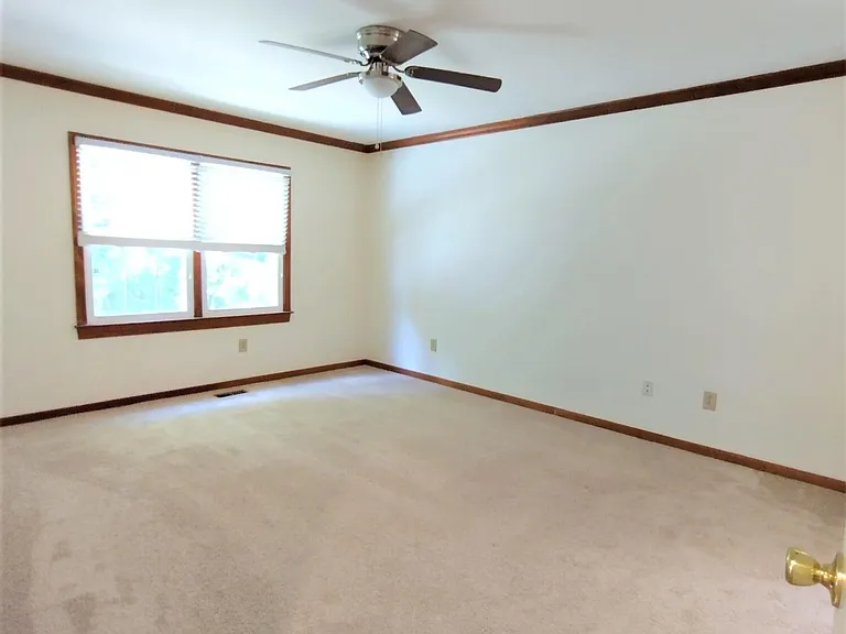 509 Mill St — Photo 13