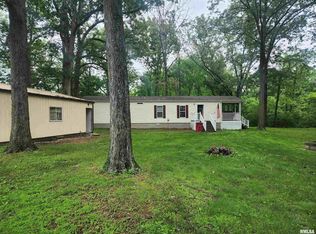 3643 Kendale Acres Rd, Tamaroa, IL 62888