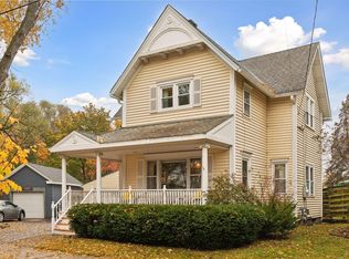 974 Burns Ave, Saint Paul, MN 55106