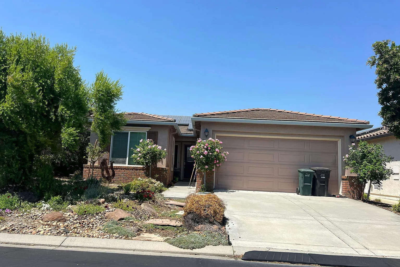 507 Silver Ridge Dr photo 1