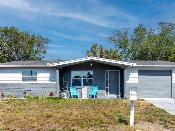 1553 Landau St, Holiday, FL 34690