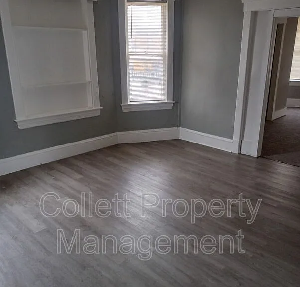 3912 Archwood Ave — Photo 9