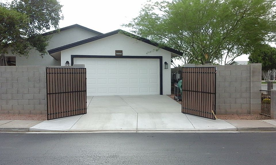 1st image of 2810 E Coralbell Ave