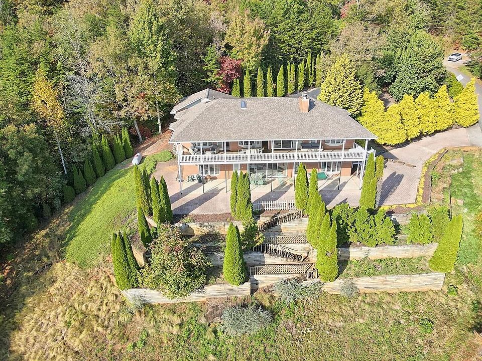 397 Belaire Dr Hiawassee GA Zillow