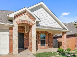 8808 Waggoner Ranch Rd, Fort Worth, TX 76134