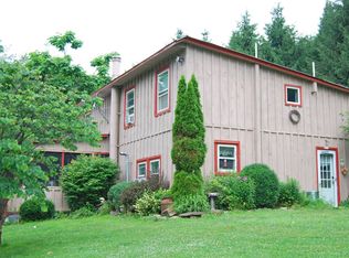 319 Cooke Hollow Rd, Cambridge, NY 12816