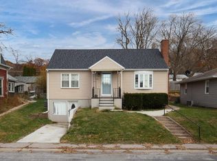 306 N Main St, Port Byron, IL 61275