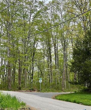 4th image of Porges Road