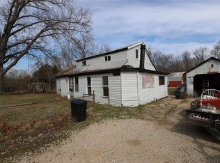 9918 Silver Springs Rd, Bonne Terre, MO 63628