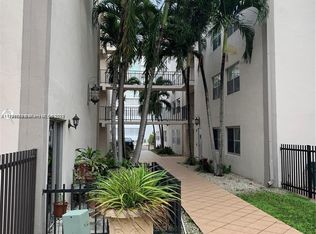 5505 NW 7th St APT W105, Miami, FL 33126