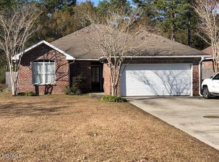 11809 Alexis Ln, Ocean Springs, MS 39564