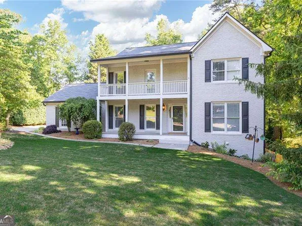 2697 S Arbor Dr, Marietta, GA 30066