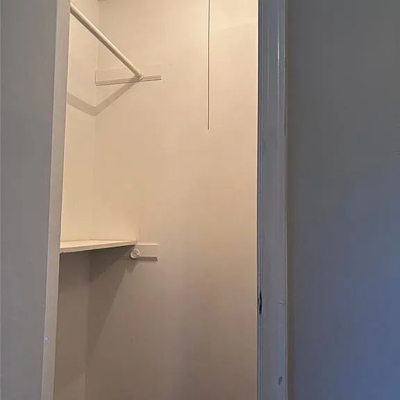 1386 Williamsburg Ln — Photo 28