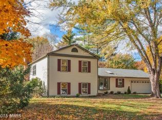 2930 Fort Lee St, Herndon, VA 20171