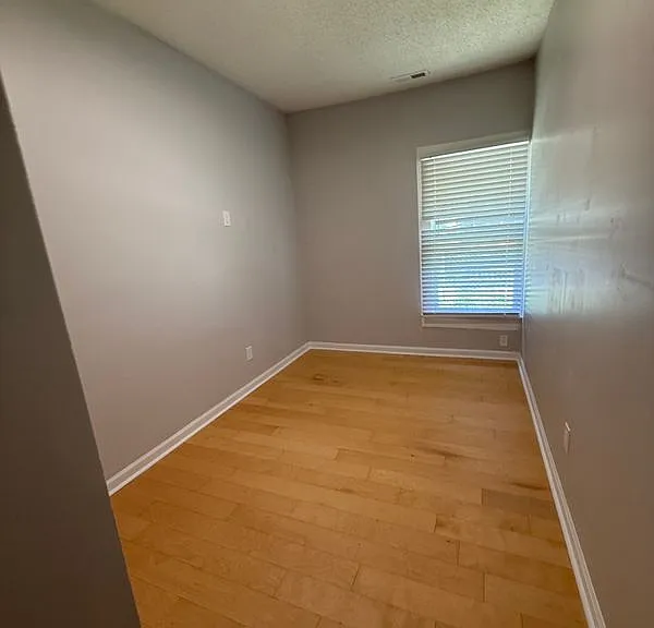 612 Wise Ave — Photo 13