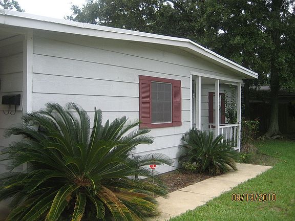 2nd image of 2606 Avenue C