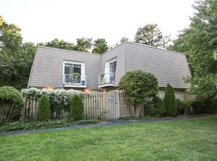 19 Caddy Rock Rd APT C, North Kingstown, RI 02852