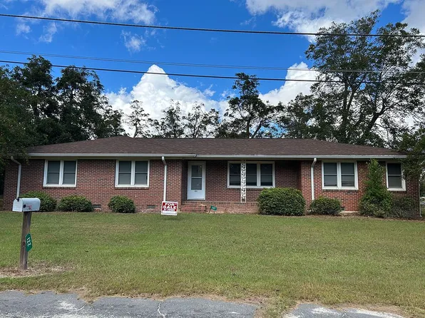 221 E Dasher St, Sycamore, GA 31790