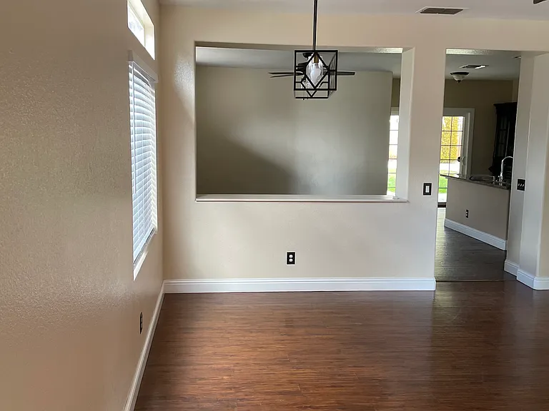 8408 Zinnia Way — Photo 10