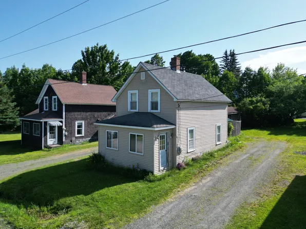 11 Wells Street, Greenville, ME 04441