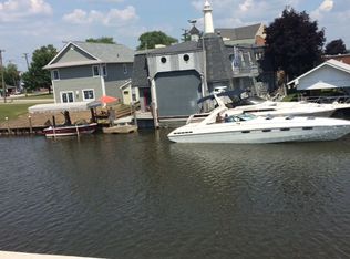 756 S Main St, Marine City, MI 48039