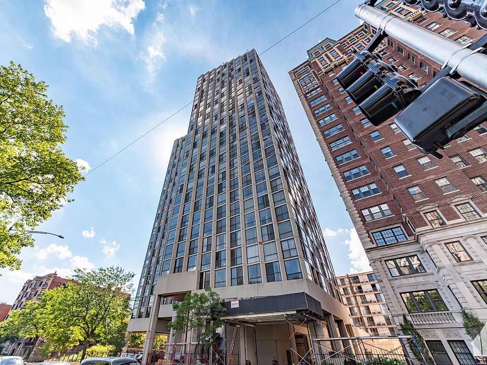 1st image of 345 W Fullerton Pkwy APT 2908