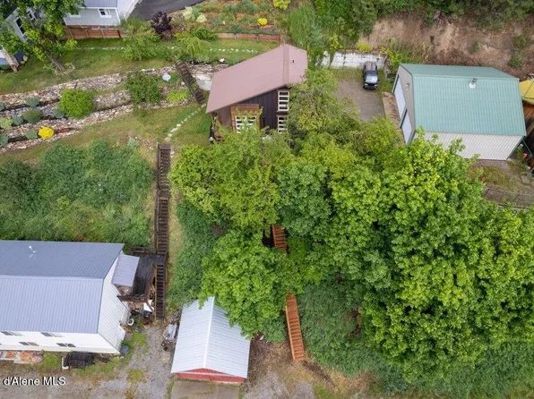 605 Hunter St, Mullan, ID 83846