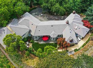 3 Valley View Ln, Orinda, CA 94563