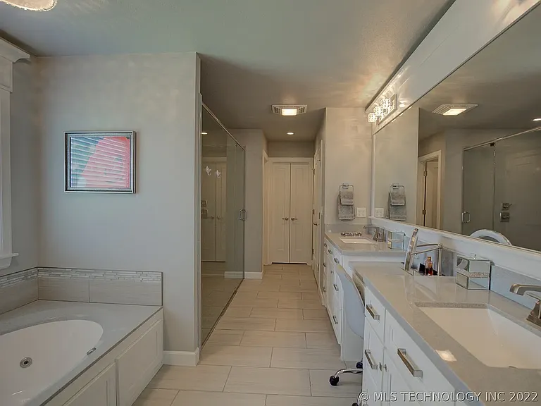 18619 E 46th St S — Photo 5