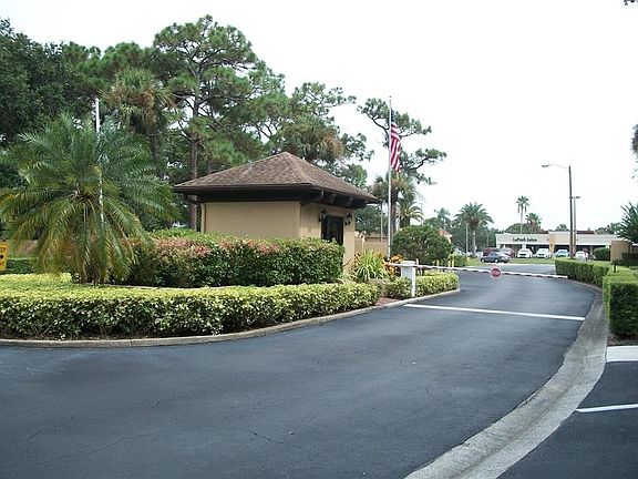 3rd image of 3078 Eastland Blvd Unit 206
