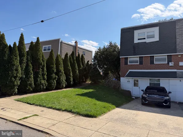 830 Lawler St, Philadelphia, PA 19116