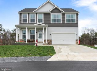 102 Cilantro Ln, Bunker Hill, WV 25413