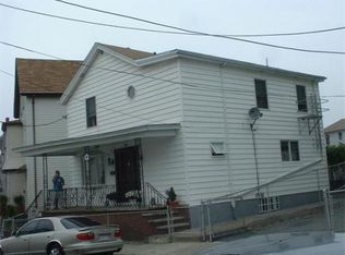 508 3rd St, Fall River, MA 02721