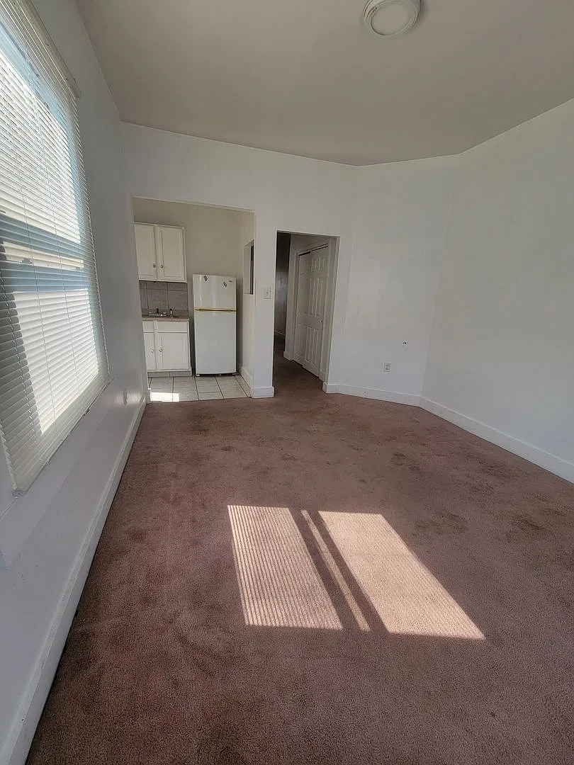 7208 Torresdale Ave — Photo 4