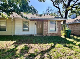 5811 Mansfield Rd, Arlington, TX 76017