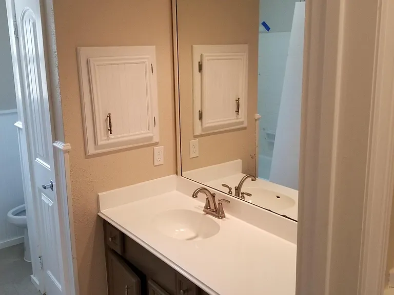 1008 Lost River Dr — Photo 9