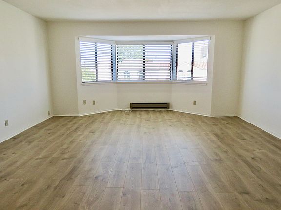 2nd image of 360 Guerrero St APT 306