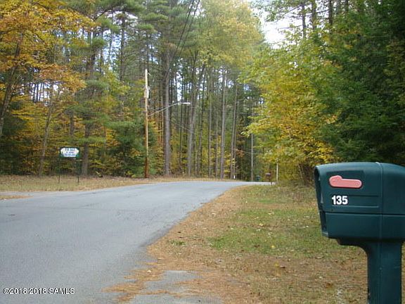 2nd image of 135 Jenni Jill Dr