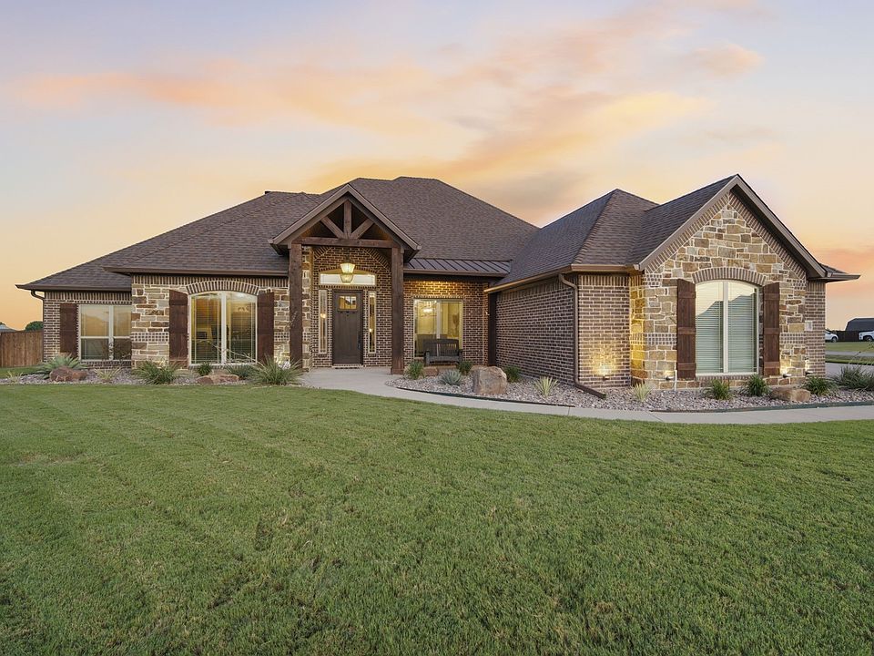 1st image of 361 Crosswind Dr