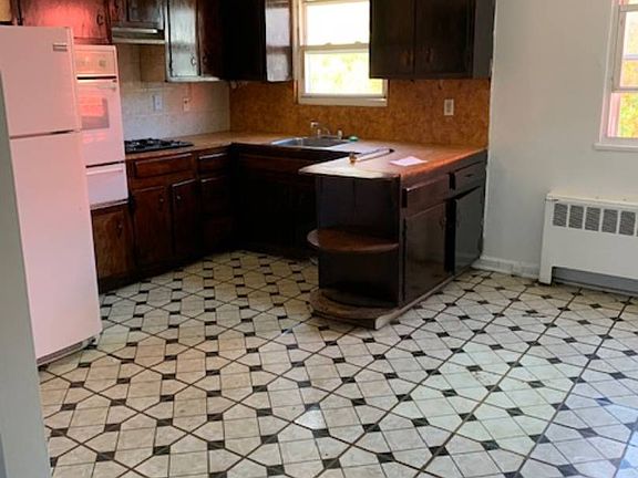 2nd image of 4149 Bruner Ave