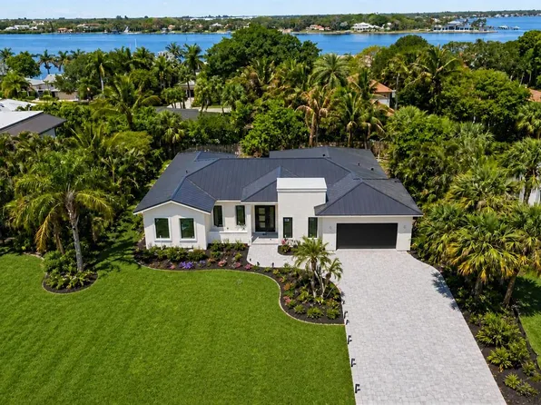 11 Middle Rd, Stuart, FL 34996