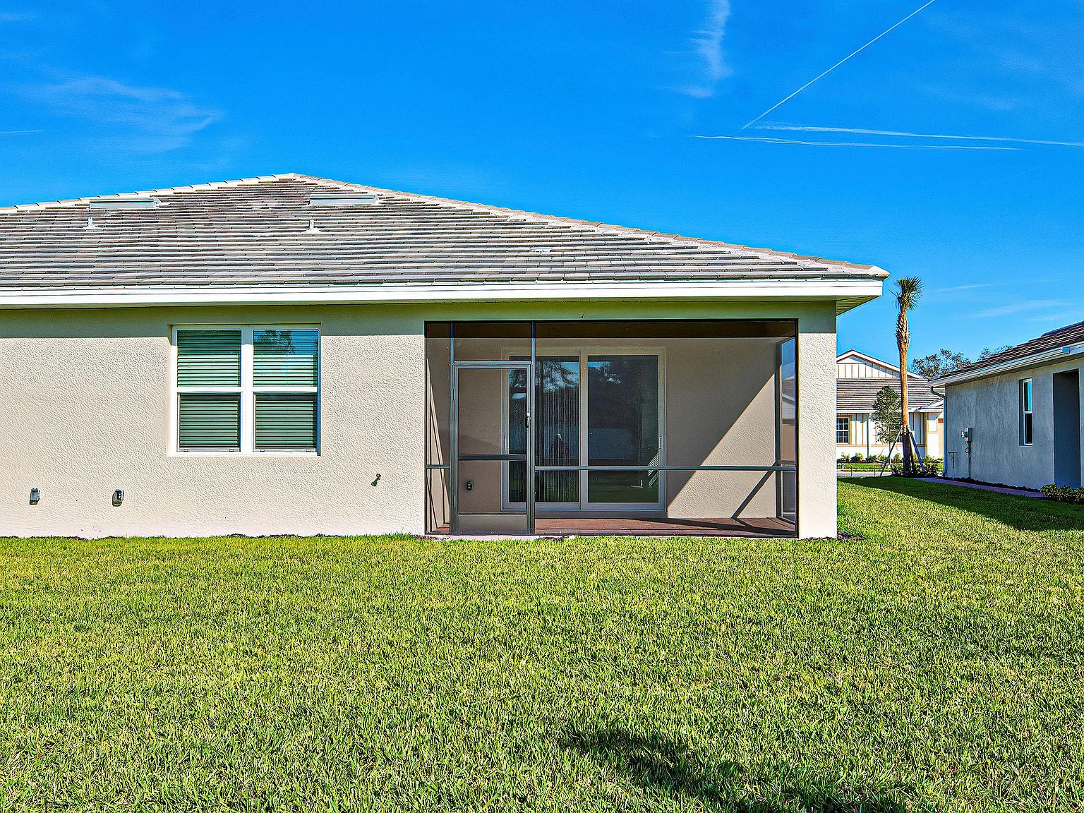 2 bed, 1503 sqft, $2,400 — Photo 3