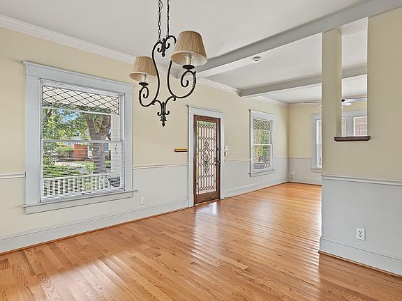 5th image of 1335 Harvard St