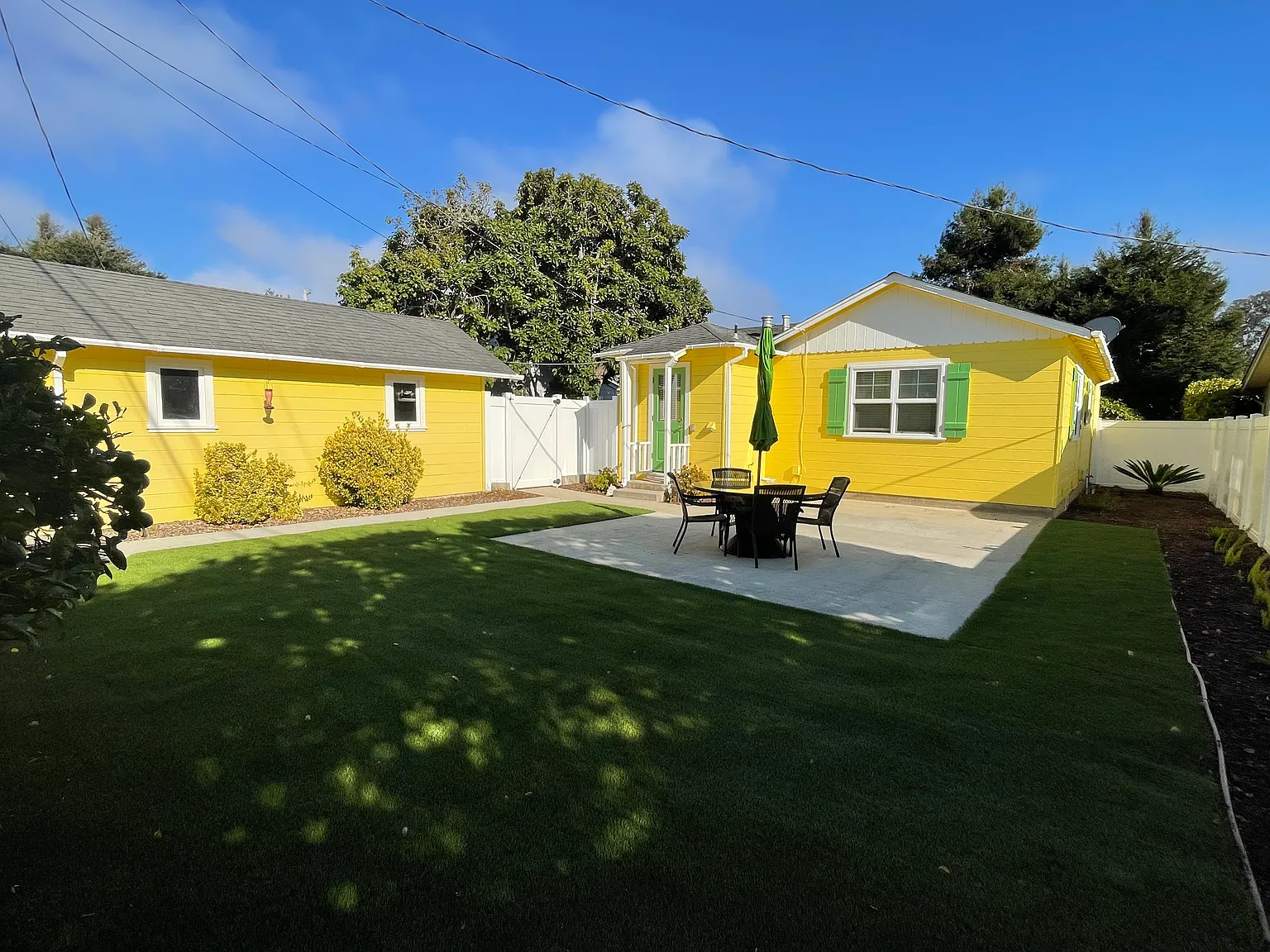 1 bed, 827 sqft, $3,200 — Photo 2
