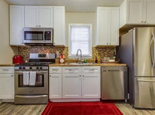 221 Fishburne St, Charleston, SC 29403