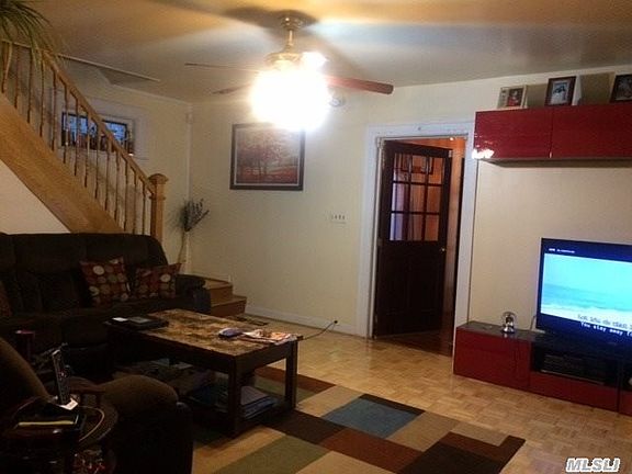 2nd image of 8901 212th St
