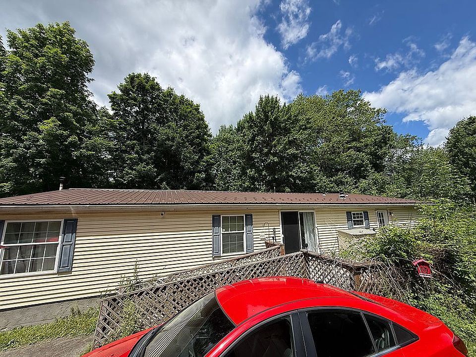 1st image of 100 Seely Hill Rd