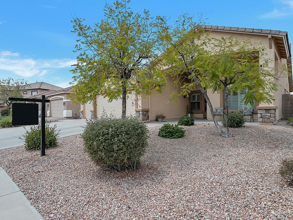 1st image of 5520 N Laguna Dr