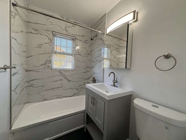 251 N Middletown Rd #2 — Photo 5