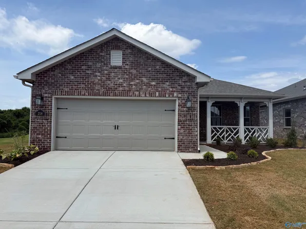 218 Esplanade Ct, Huntsville, AL 35824